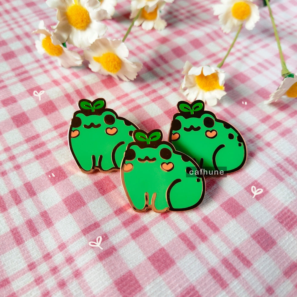 Leaf Frog Enamel pin [discontinue]
